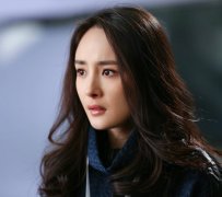 <strong>杨幂发际线又变了？网友：这到底植没植发</strong>