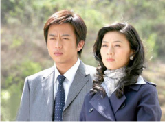 <strong>和陆毅同居4年，却被陆家嫌弃，今44岁资产过亿</strong>